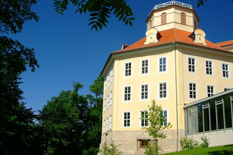 Foto des Achteckhauses der Akademie